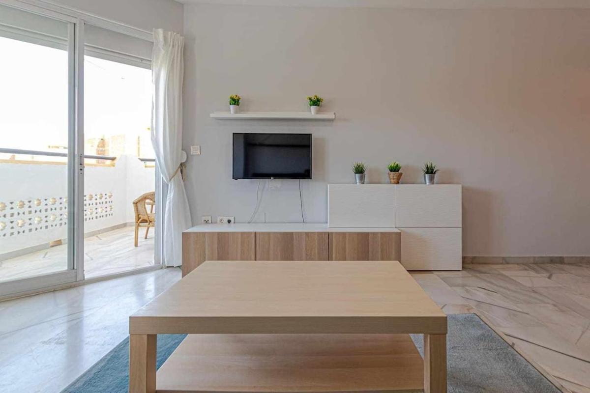 797 Holiday Rentals - Luminoso Piso Para 4 En Арройо-де-ла-Мьель Экстерьер фото